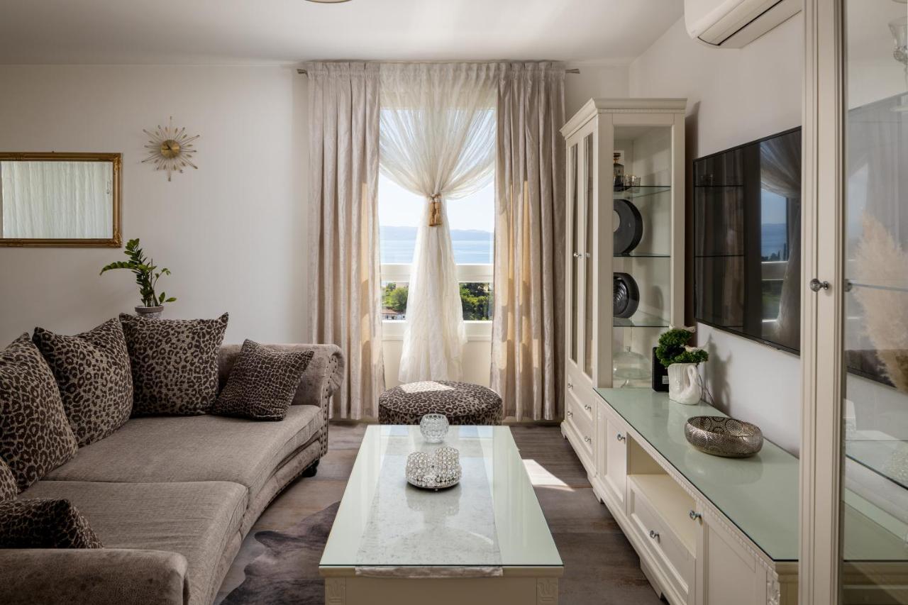Luxury Apartment Azure 斯普利特 外观 照片