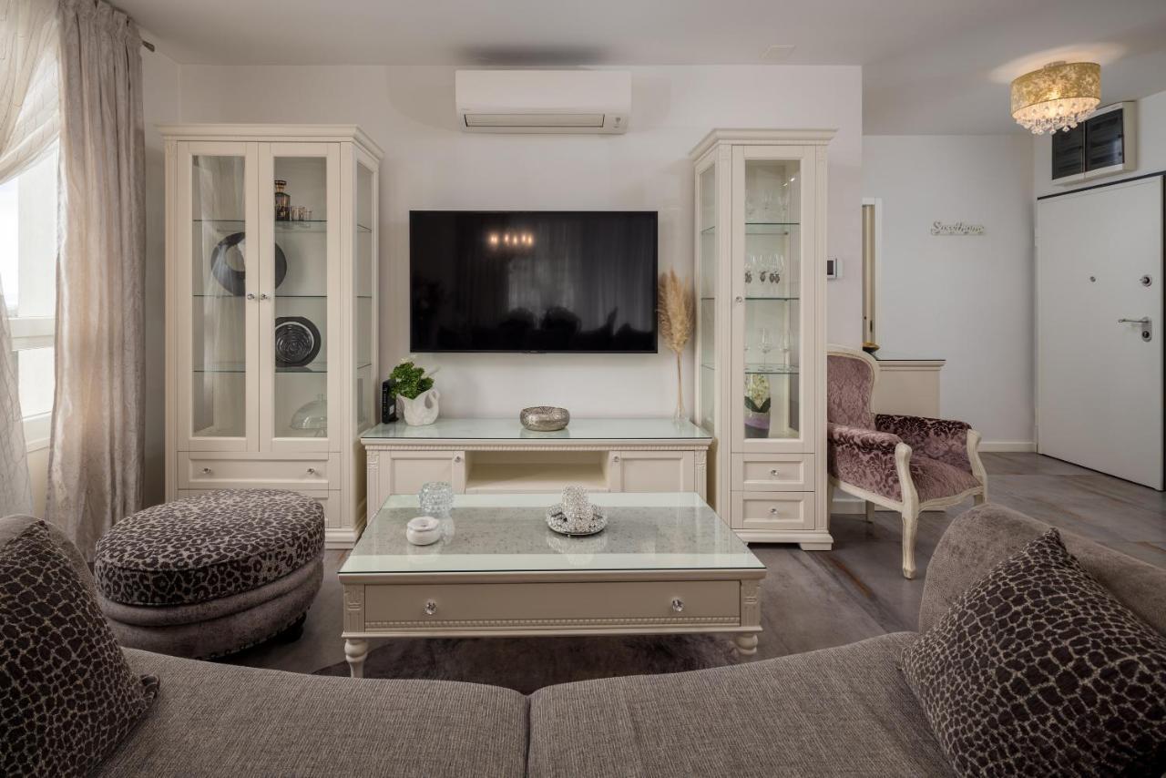 Luxury Apartment Azure 斯普利特 外观 照片